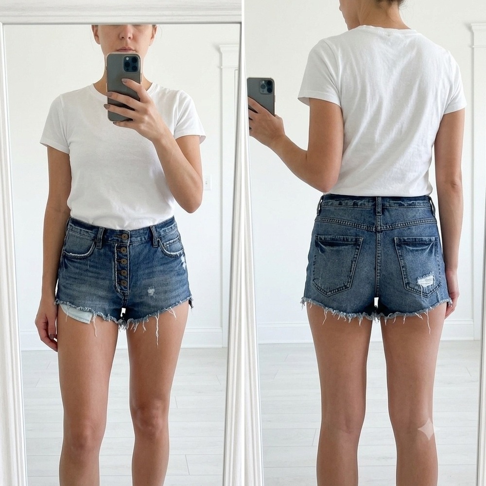 Free People We The Free Distressed Denim Cutoff Shorts Button Fly Size‎ 27 Blue